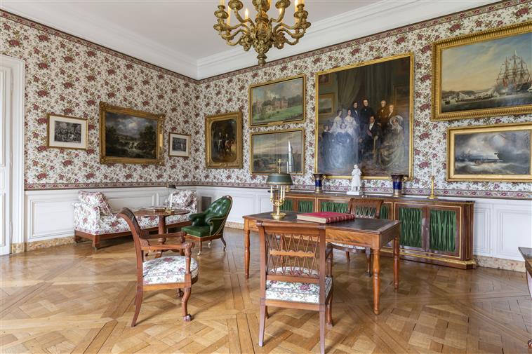 Visite Jeunes Amis : La restauration de la chambre-cabinet de Louis-Philippe au Grand Trianon