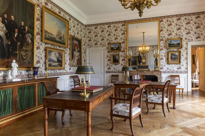 Visite : Louis-Philippe en famille à Trianon