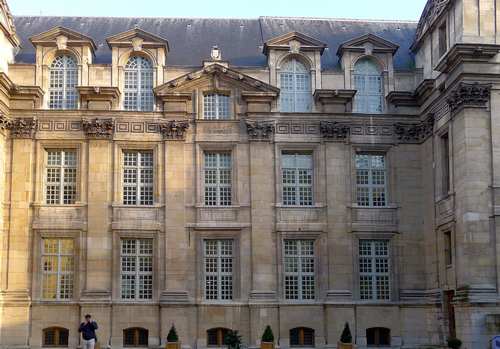 Bibliothèque historique de la Ville de Paris : Hôtel de Lamoignon