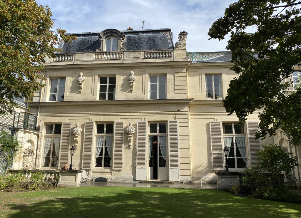 Visite : Hôtel de Noailles